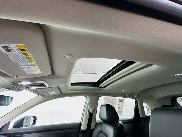 used 2025 Honda HR-V car, priced at $27,797