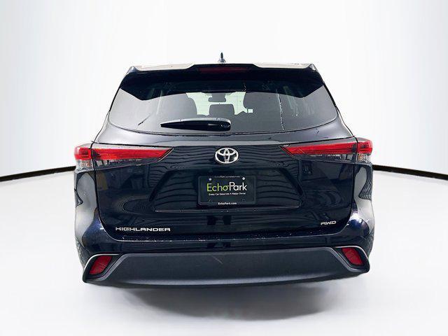 used 2023 Toyota Highlander car, priced at $31,999