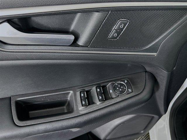 used 2022 Ford Edge car, priced at $24,399