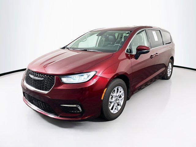 used 2023 Chrysler Pacifica car, priced at $21,739