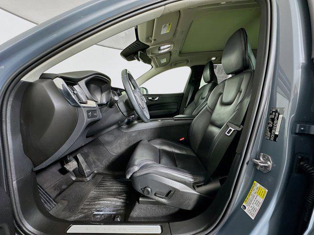 used 2022 Volvo XC60 car, priced at $31,589