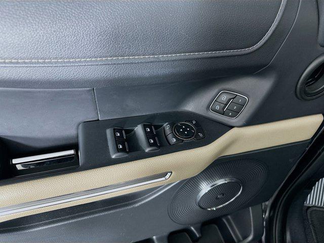 used 2023 Ford Expedition car, priced at $41,747