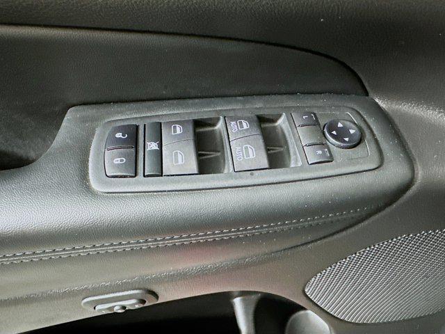 used 2021 Jeep Grand Cherokee car, priced at $26,789