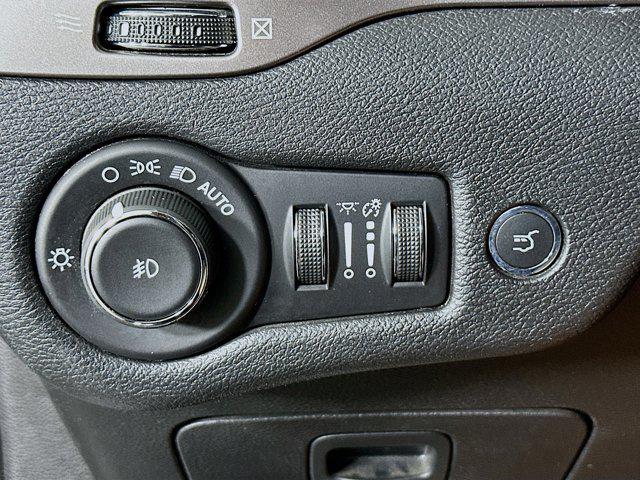 used 2019 Jeep Cherokee car, priced at $16,647