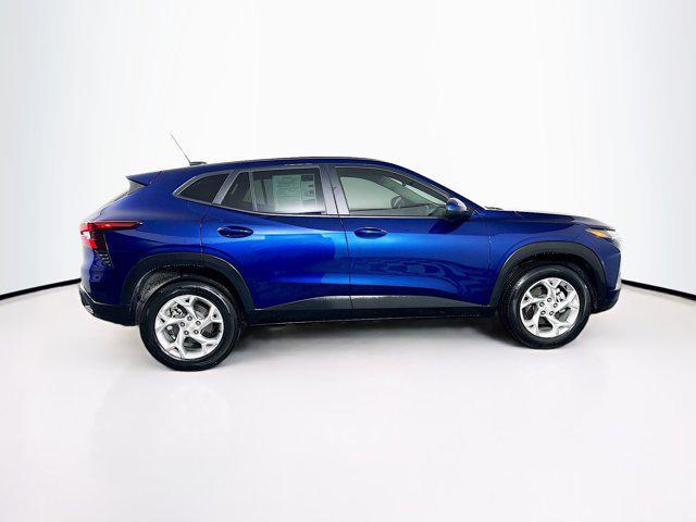 used 2024 Chevrolet Trax car, priced at $19,447