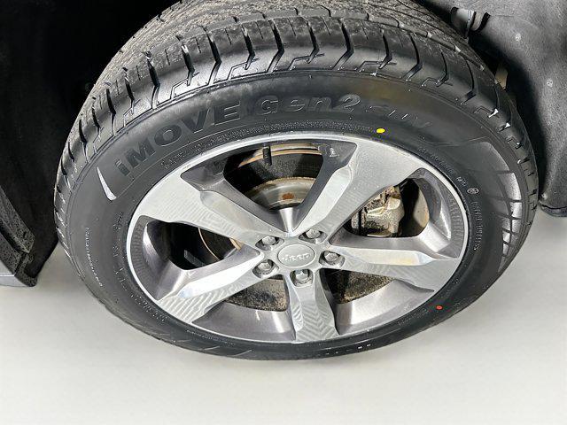 used 2022 Jeep Grand Cherokee L car, priced at $28,947