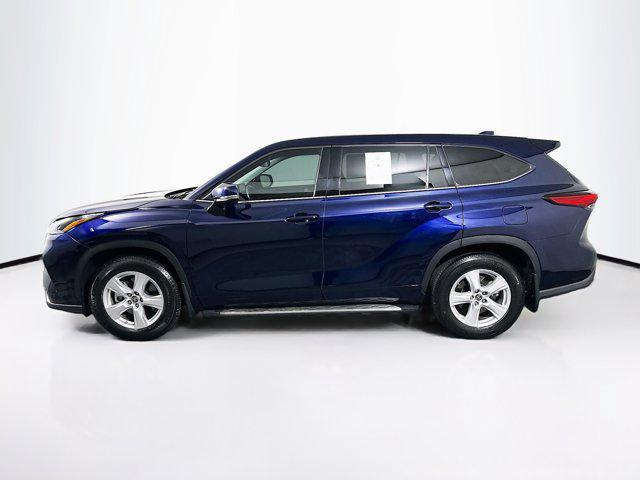 used 2021 Toyota Highlander car, priced at $28,939