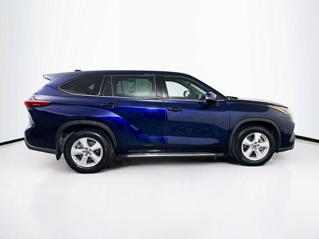 used 2021 Toyota Highlander car, priced at $28,939