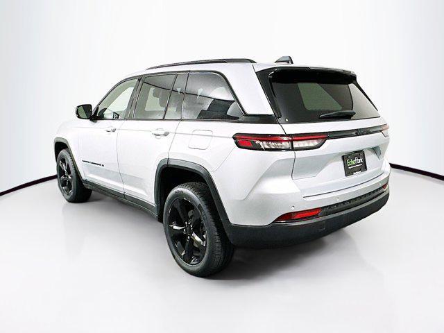 used 2023 Jeep Grand Cherokee car, priced at $29,979