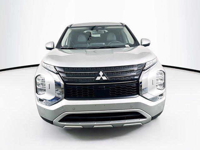 used 2024 Mitsubishi Outlander car, priced at $24,347