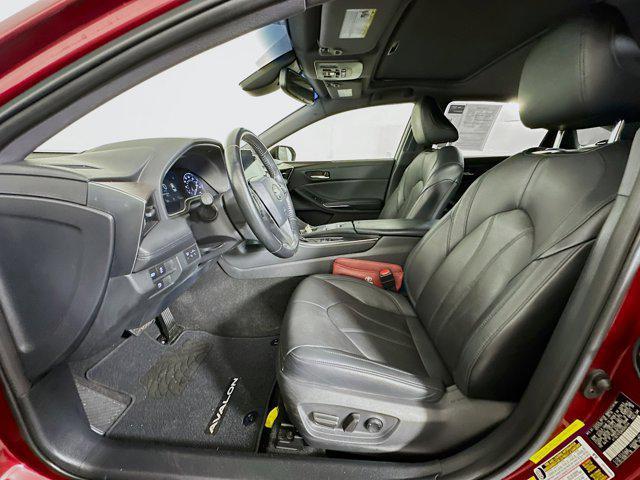 used 2019 Toyota Avalon Hybrid car, priced at $21,347