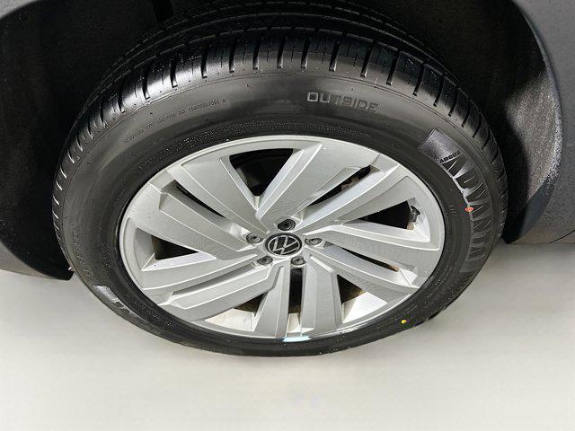 used 2022 Volkswagen Atlas Cross Sport car, priced at $24,797