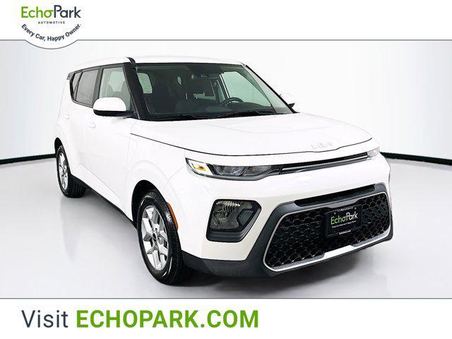 used 2022 Kia Soul car, priced at $15,289