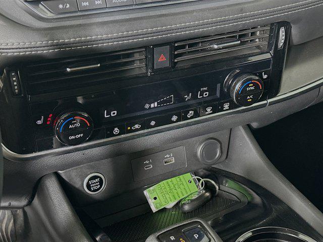 used 2021 Nissan Rogue car, priced at $18,297