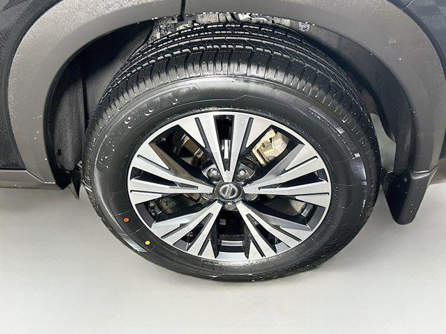 used 2021 Nissan Rogue car, priced at $18,297
