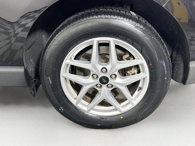 used 2024 Ford Edge car, priced at $21,997
