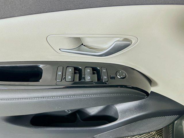used 2023 Hyundai TUCSON Hybrid car, priced at $23,997