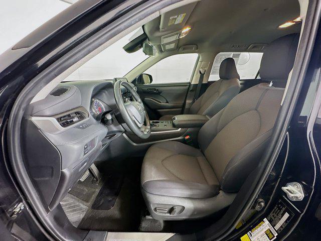 used 2022 Toyota Highlander car, priced at $28,347