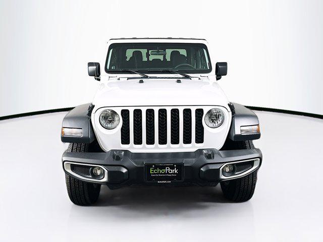 used 2023 Jeep Gladiator car, priced at $28,589