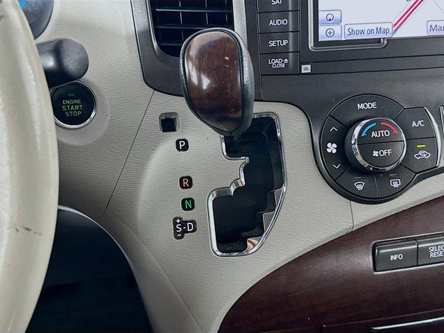 used 2014 Toyota Sienna car, priced at $16,547