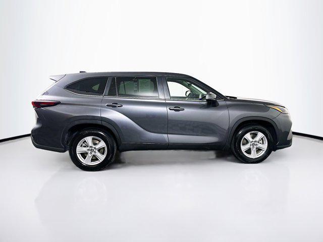 used 2024 Toyota Highlander car, priced at $34,839