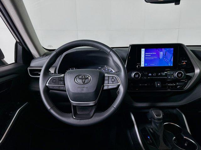 used 2024 Toyota Highlander car, priced at $34,839