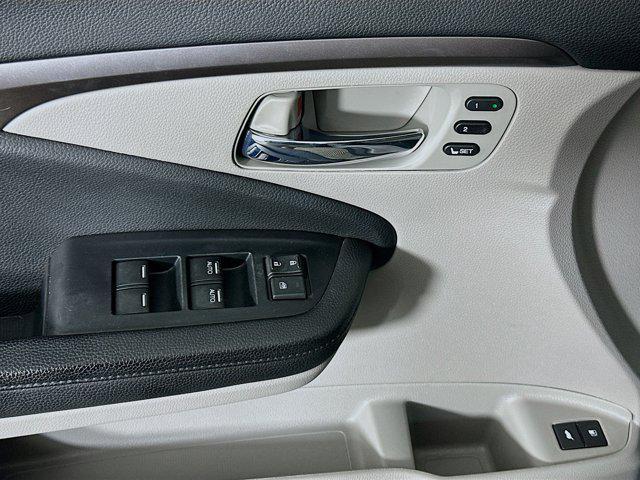 used 2022 Honda Pilot car, priced at $26,447