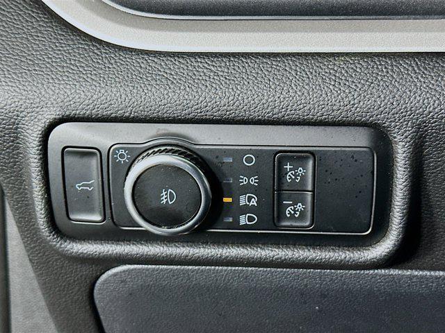 used 2024 Ford Explorer car, priced at $30,997