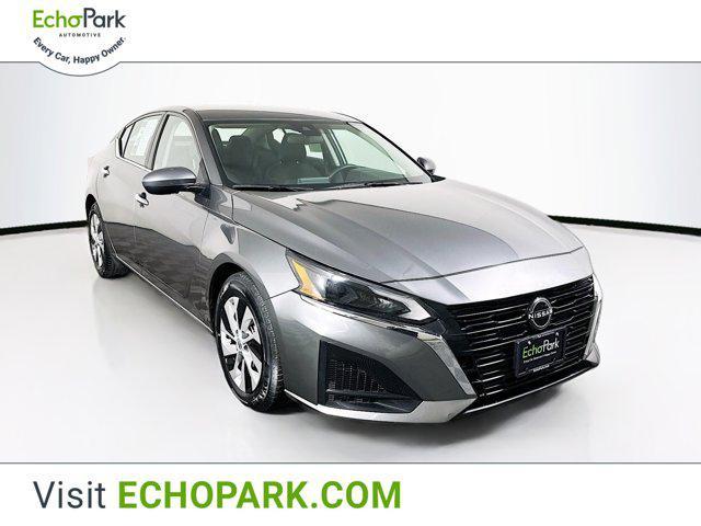 used 2023 Nissan Altima car, priced at $17,999