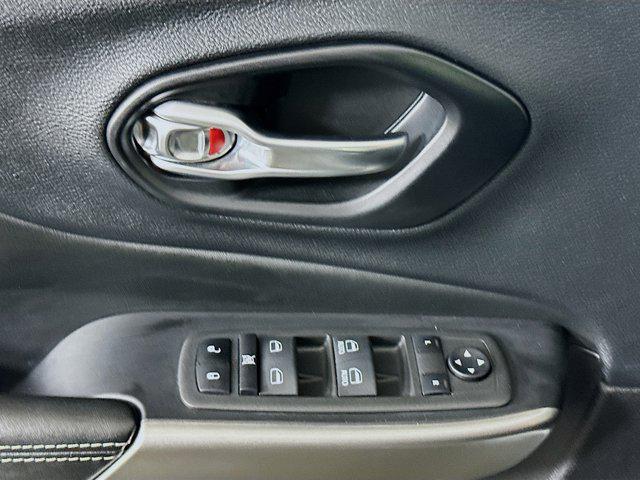 used 2021 Jeep Cherokee car, priced at $18,247