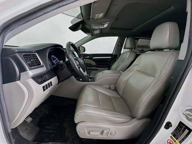 used 2019 Toyota Highlander car, priced at $24,547
