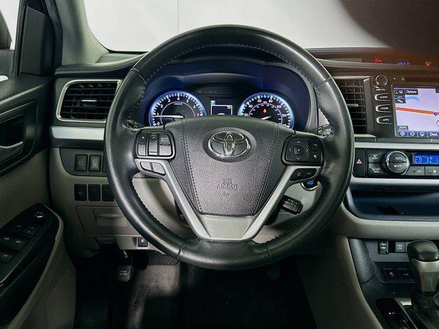 used 2019 Toyota Highlander car, priced at $24,547