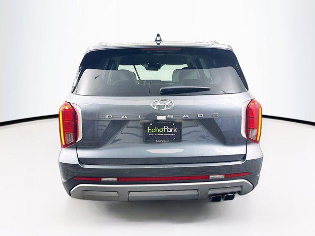 used 2024 Hyundai Palisade car, priced at $33,247