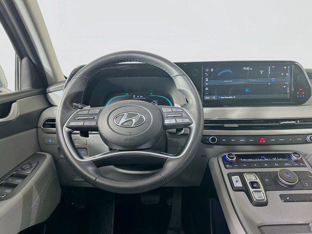 used 2024 Hyundai Palisade car, priced at $33,247