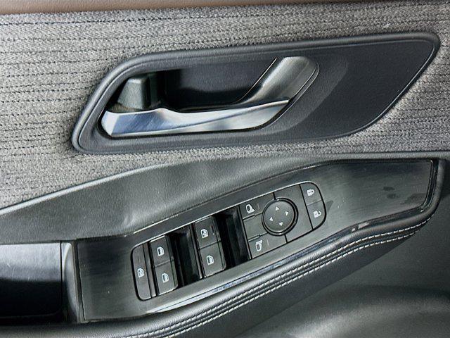 used 2023 Nissan Rogue car, priced at $19,497