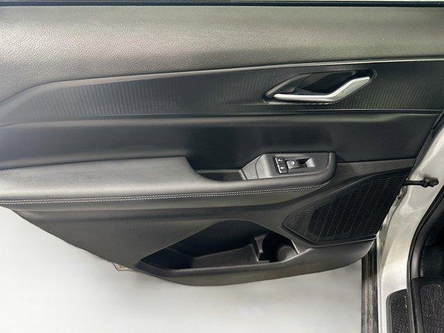 used 2023 Jeep Grand Cherokee L car, priced at $30,997