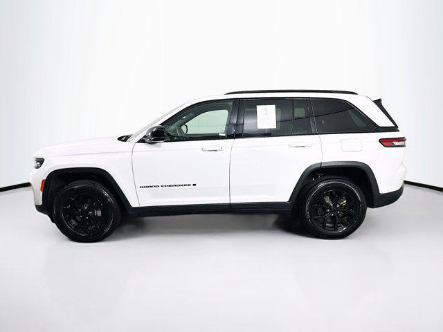 used 2024 Jeep Grand Cherokee car, priced at $30,247