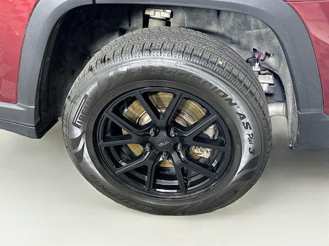 used 2022 Jeep Grand Cherokee L car, priced at $26,997