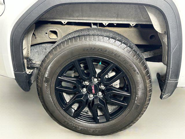 used 2023 GMC Sierra 1500 car, priced at $40,597