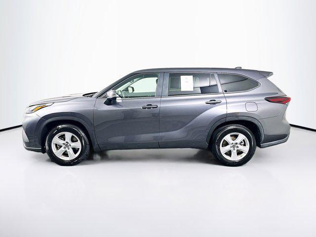 used 2024 Toyota Highlander car, priced at $34,189