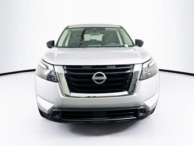 used 2024 Nissan Pathfinder car, priced at $24,787