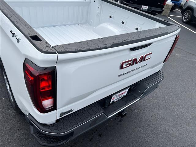 new 2024 GMC Sierra 1500 car, priced at $45,376