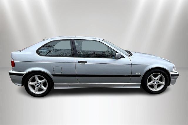 used 1998 BMW 318 car, priced at $7,991