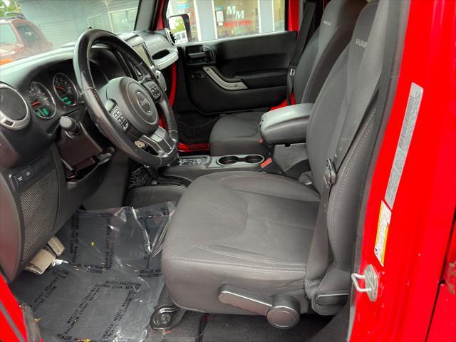 used 2015 Jeep Wrangler Unlimited car, priced at $16,991