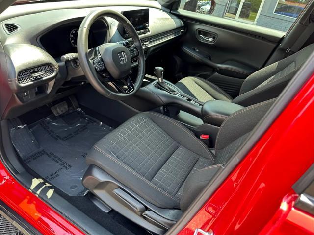 used 2025 Honda HR-V car, priced at $23,291