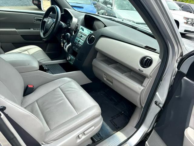 used 2010 Honda Pilot car, priced at $7,491