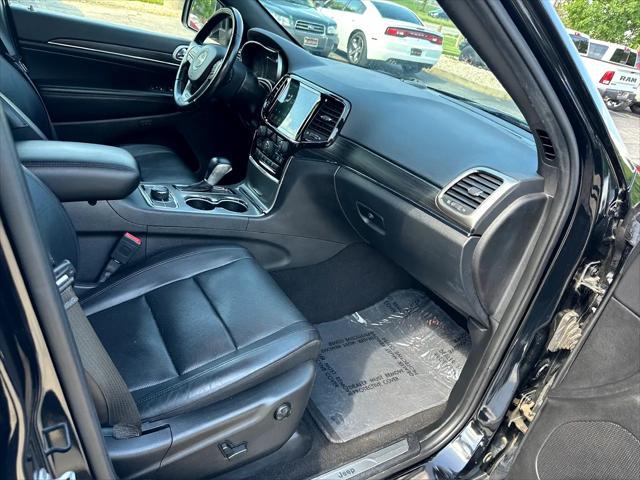 used 2021 Jeep Grand Cherokee car, priced at $17,491