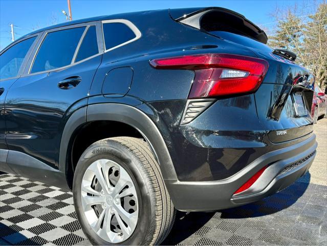 used 2024 Chevrolet Trax car, priced at $16,791