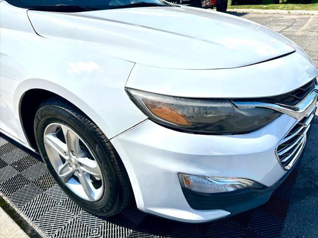 used 2019 Chevrolet Malibu car, priced at $12,491