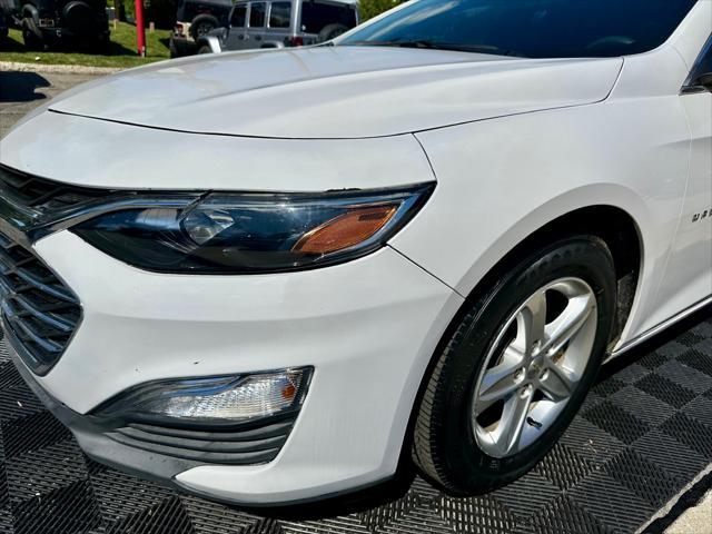 used 2019 Chevrolet Malibu car, priced at $12,491